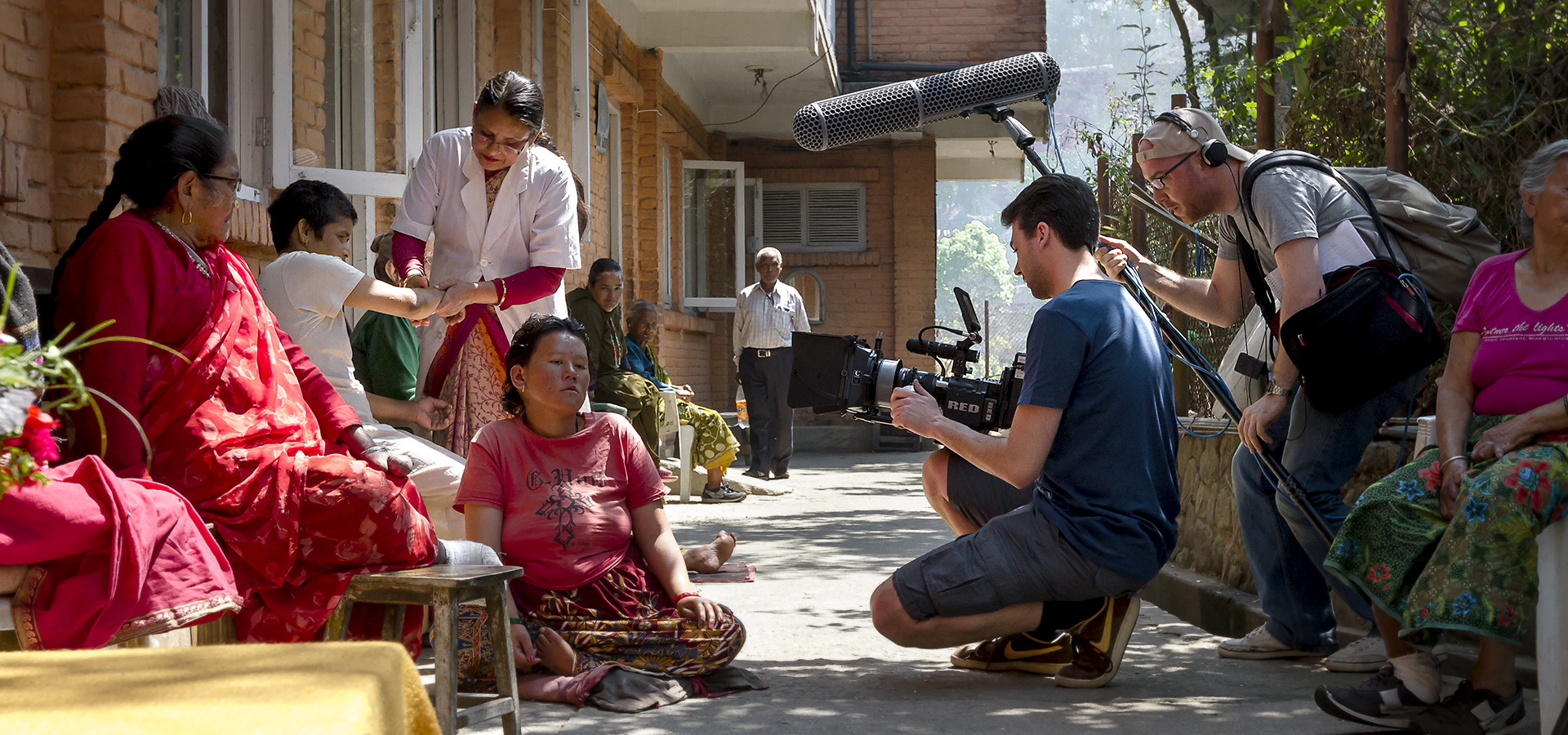 FIRSTGRADE on Set | Nepal, April 2014, während der Dreharbeiten des Dokumentarfilms 'Losing Touch'